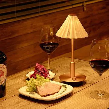 ORIGAMI LAMP ポータブルライト：コードレス調光でおしゃれな空間を演出 | インテリアコーディネート