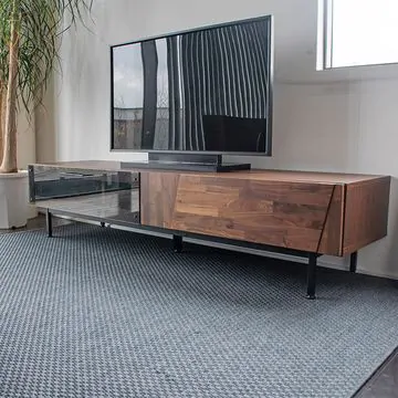 ウォールナット無垢材×スチール脚！インダストリアルTVボードGT050 | レンタルできる家具
